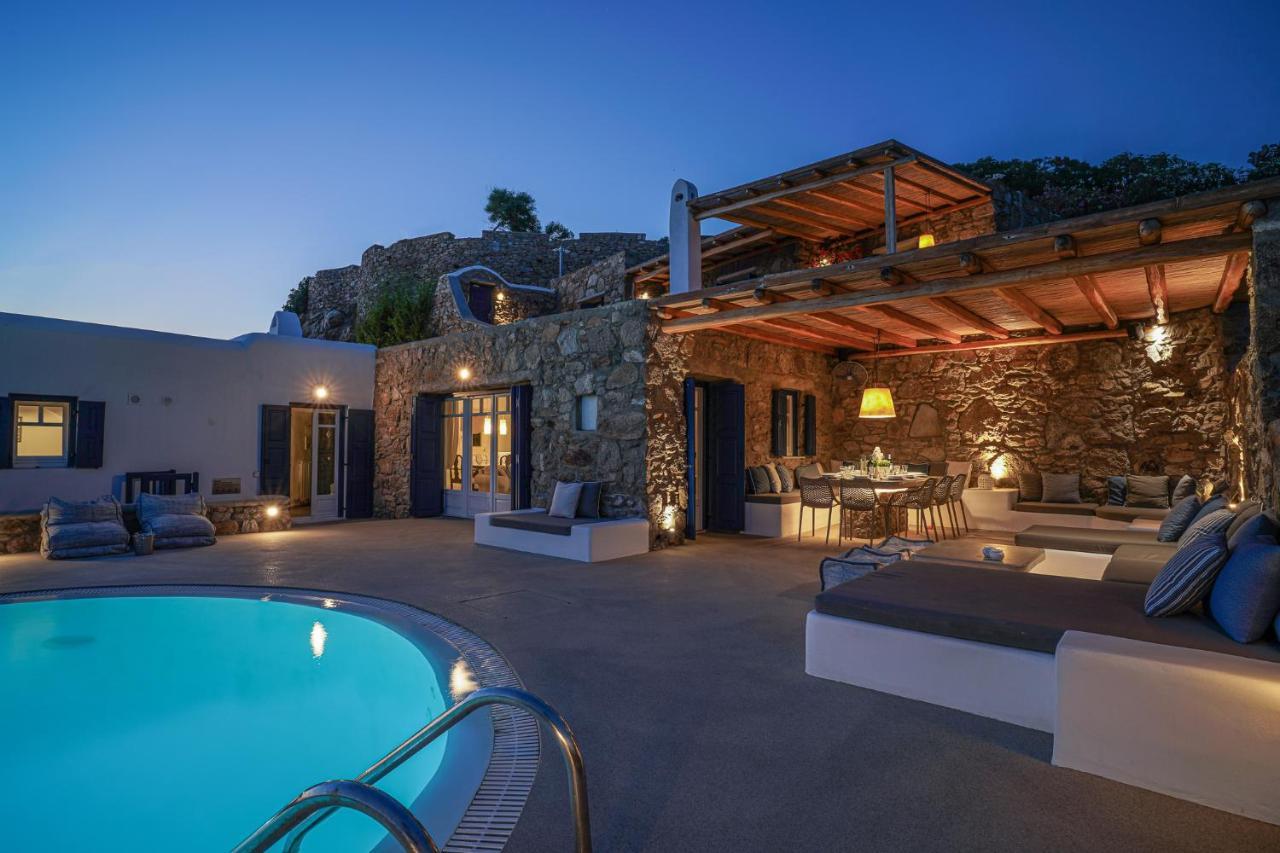 Apanema Villas, Mykonos Tourlos Exteriör bild